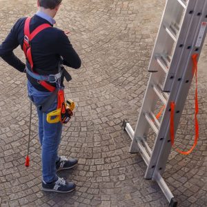 Lavoro in quota e utilizzo di scale portatili formazione Siria